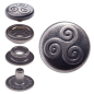 Preview: Ringfeder-Druckknöpfe "F0" 12.5mm Keltische Triskele aus Messing (nickel frei), Finish: nickel-antik