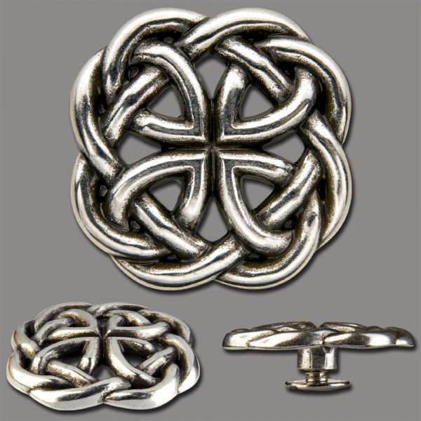 Concho Celtic Openwork Knot Round
